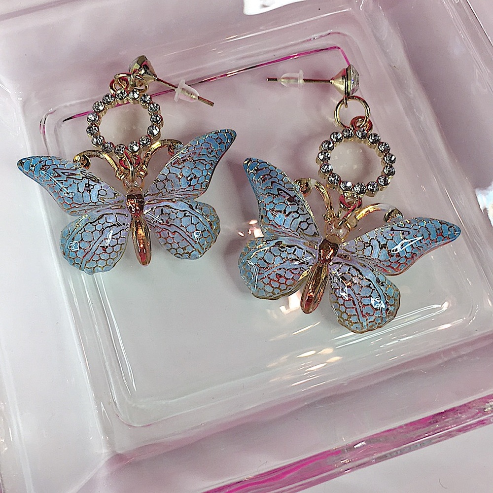 NEW NICOLE PURRST ESSENCE BUTTERFLY RHINESTONE EARRINGS PIERCED